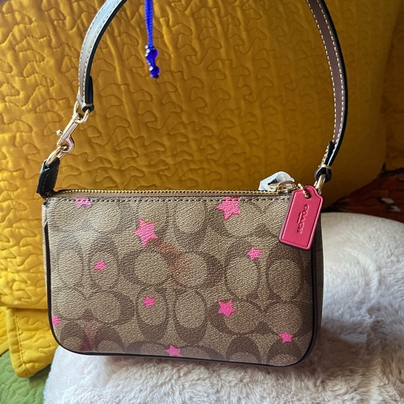 Coach Nolita 19 - Picture 2 of 3